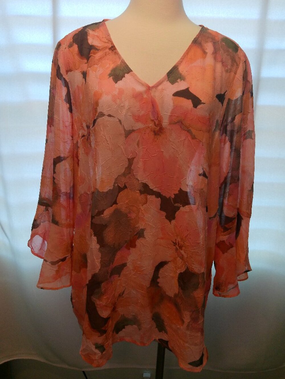 Blouse Sara Michelle Women’s Pink Floral Tunic Bell Sleeves Tulip V-Neck Size 2X